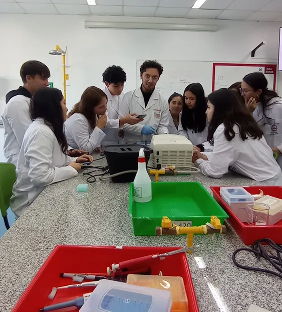 Interescolar de Biotecnología UNAB