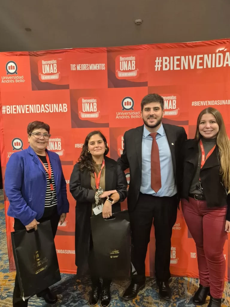 LANZAMIENTO DE SERVICIOS VOCACIONALES Y ACADÉMICOS UNAB