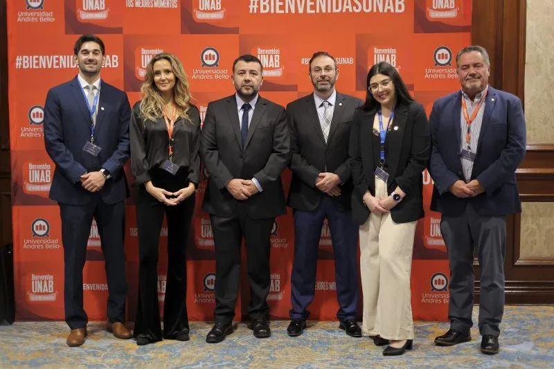 LANZAMIENTO DE SERVICIOS VOCACIONALES Y ACADÉMICOS UNAB