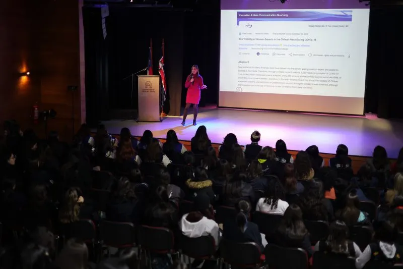 1º Encuentro de Mujeres en la Ciencia y Tecnología Santiago