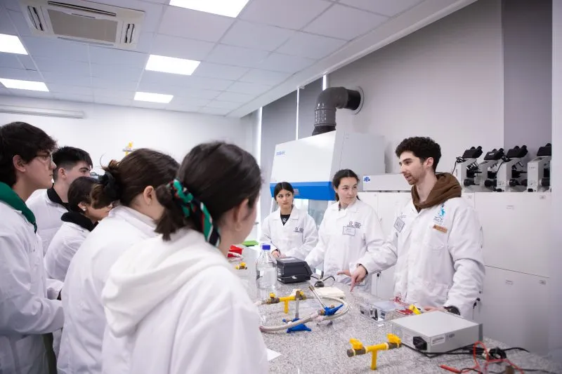 6º Interescolar de Detectives Moleculares - Ingeniería en Biotecnología