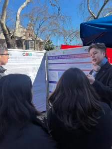 Estudiantes UNAB presentan investigaciones en muestra de Biotecnología