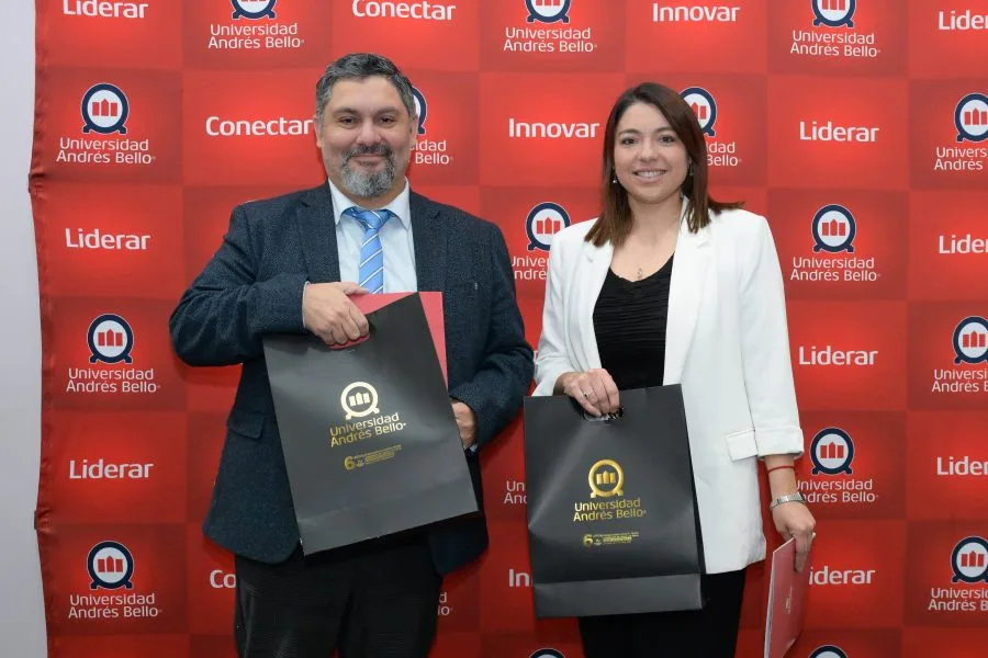 CONCE-Lanzamiento-de-servicios-academicos-y-vocacionales-5018-900×600