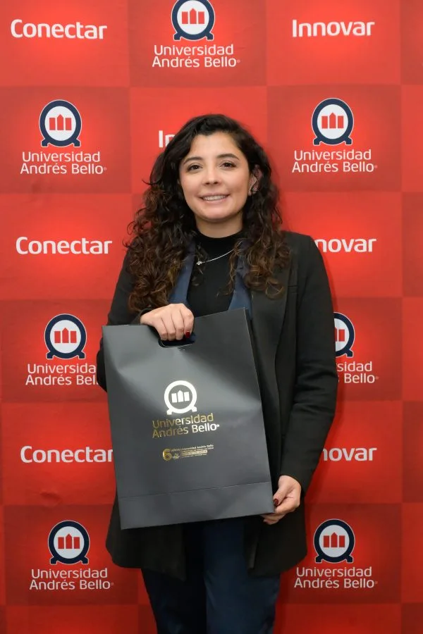 CONCE-Lanzamiento-de-servicios-academicos-y-vocacionales-5020-600×900
