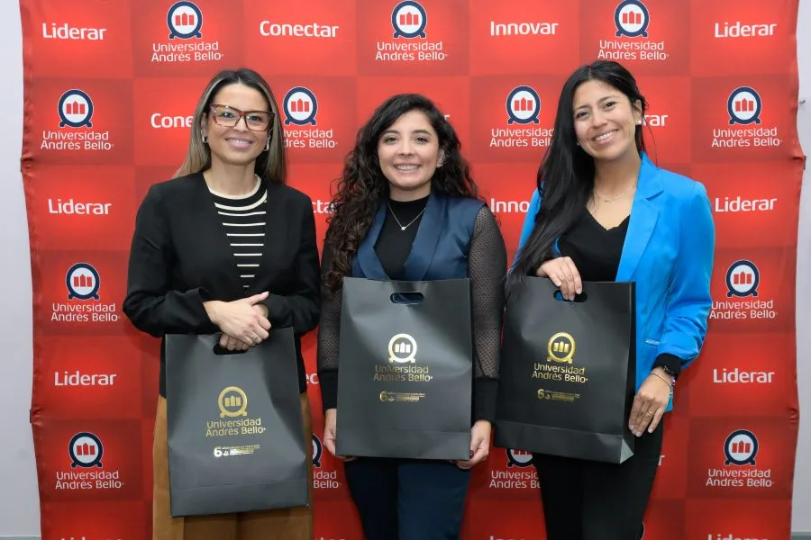 CONCE-Lanzamiento-de-servicios-academicos-y-vocacionales-5047-900×600