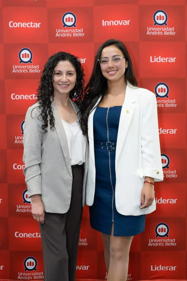 CONCE-Lanzamiento-de-servicios-academicos-y-vocacionales-5099-600×900