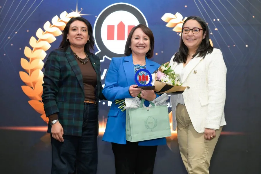 CONCE-Lanzamiento-de-servicios-academicos-y-vocacionales-5172-900×600