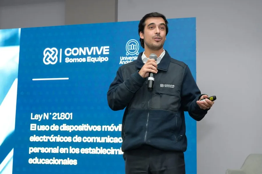 CONCE-Lanzamiento-de-servicios-academicos-y-vocacionales-5183-900×600