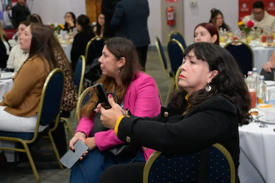 CONCE-Lanzamiento-de-servicios-academicos-y-vocacionales-5197-900×600