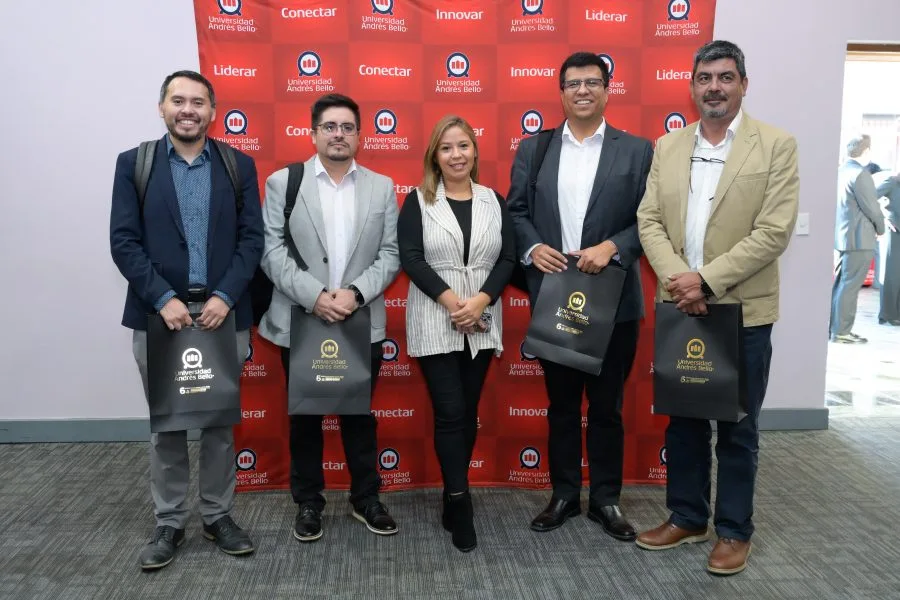 CONCE-Lanzamiento-de-servicios-academicos-y-vocacionales-5001-900×600