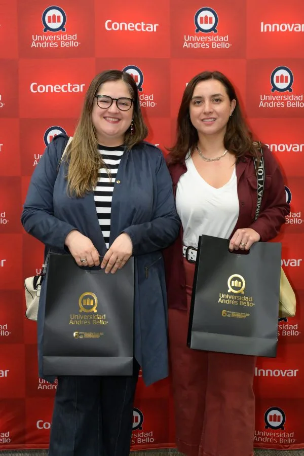 CONCE-Lanzamiento-de-servicios-academicos-y-vocacionales-5022-600×900