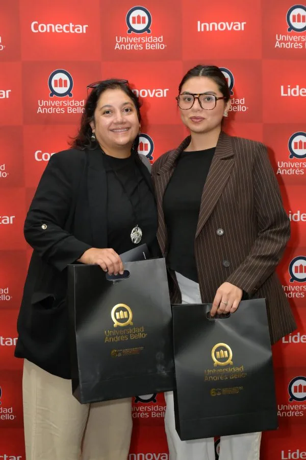 CONCE-Lanzamiento-de-servicios-academicos-y-vocacionales-4911-600×900
