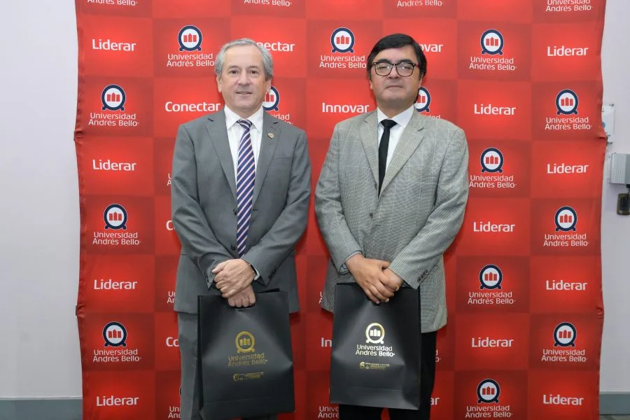 CONCE-Lanzamiento-de-servicios-academicos-y-vocacionales-4931-900×600