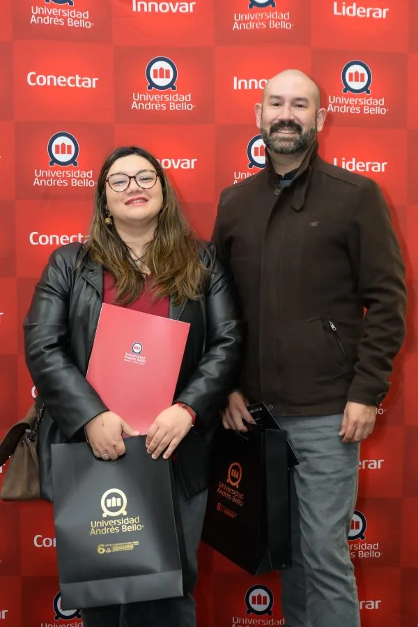 CONCE-Lanzamiento-de-servicios-academicos-y-vocacionales-4958-600×900