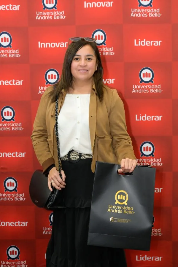 CONCE-Lanzamiento-de-servicios-academicos-y-vocacionales-4979-600×900