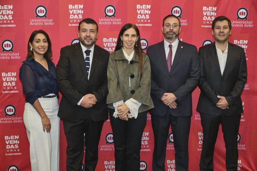 Lanzamiento_de_servicios_academicos_y_vocacionales_10_de-abril_424-900×600