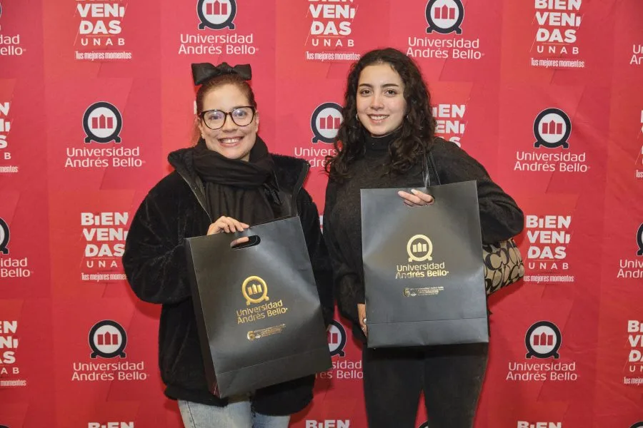 Lanzamiento_de_servicios_academicos_y_vocacionales_10_de-abril_412-900×600