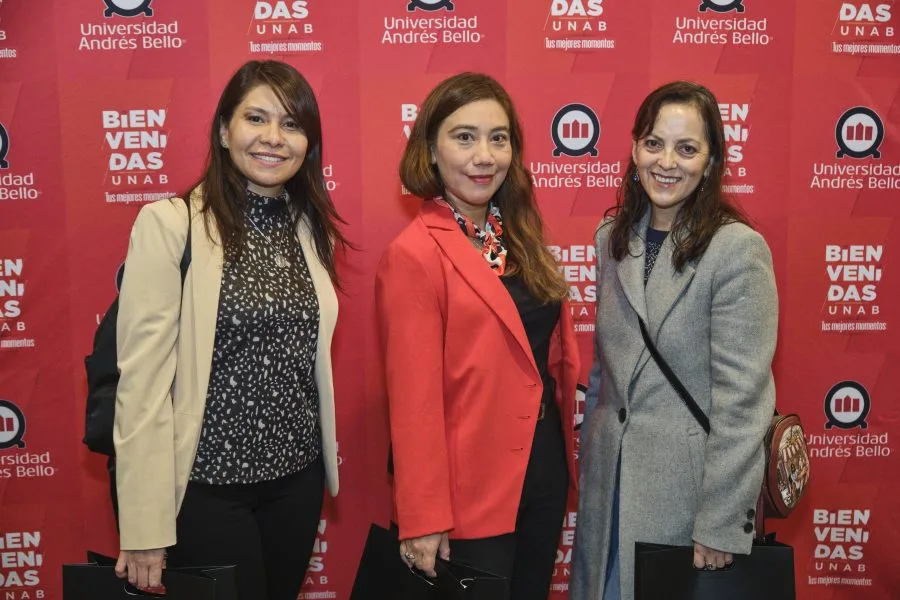 Lanzamiento_de_servicios_academicos_y_vocacionales_10_de-abril_432-900×600