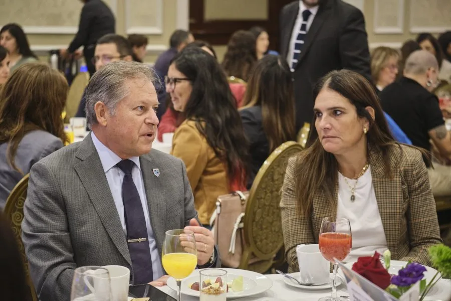 Lanzamiento_de_servicios_academicos_y_vocacionales_10_de-abril_442-900×600