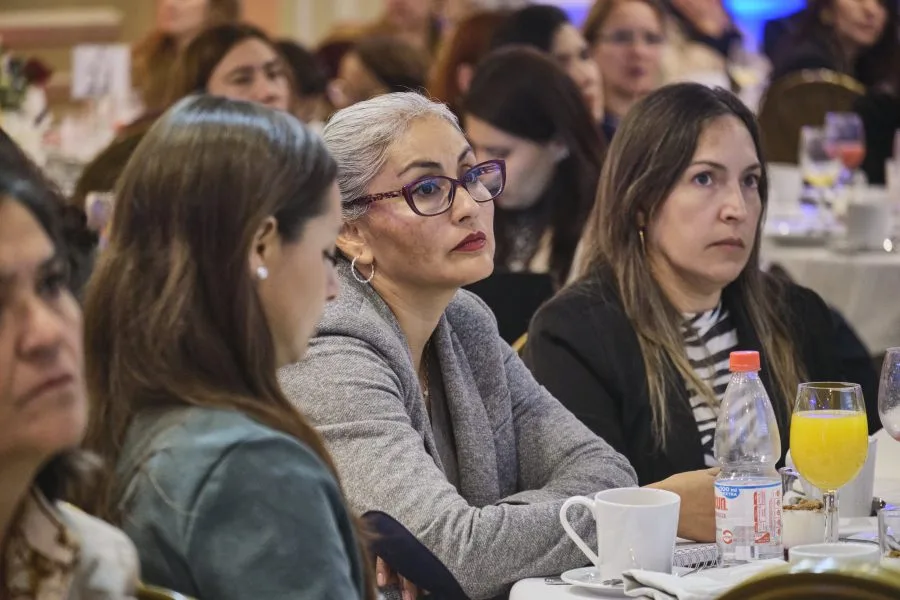 Lanzamiento_de_servicios_academicos_y_vocacionales_10_de-abril_477-900×600