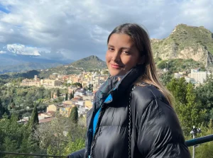 Florencia Labbe estudiante UNAB