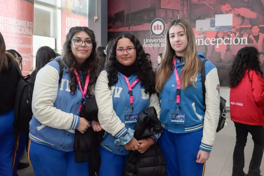 Encuentro-Mujeres-en-Ciencia-y-Tecnología-Concepción-59253-900×601