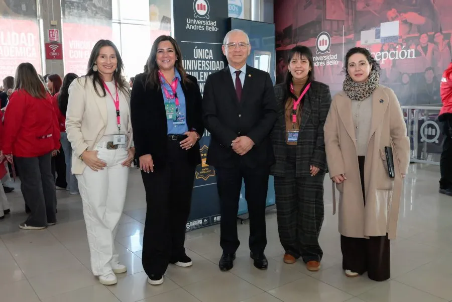Encuentro-Mujeres-en-Ciencia-y-Tecnología-Concepción-59294-900×601