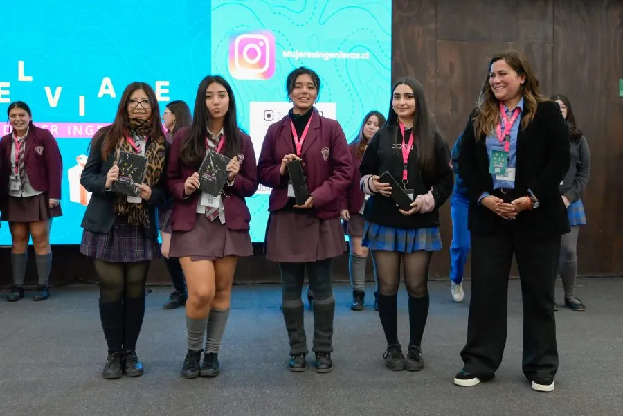 Encuentro-Mujeres-en-Ciencia-y-Tecnología-Concepción-59433-900×601